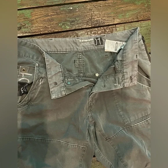 G-Star regular fit. Size: 34x32 - Picture 3 of 5